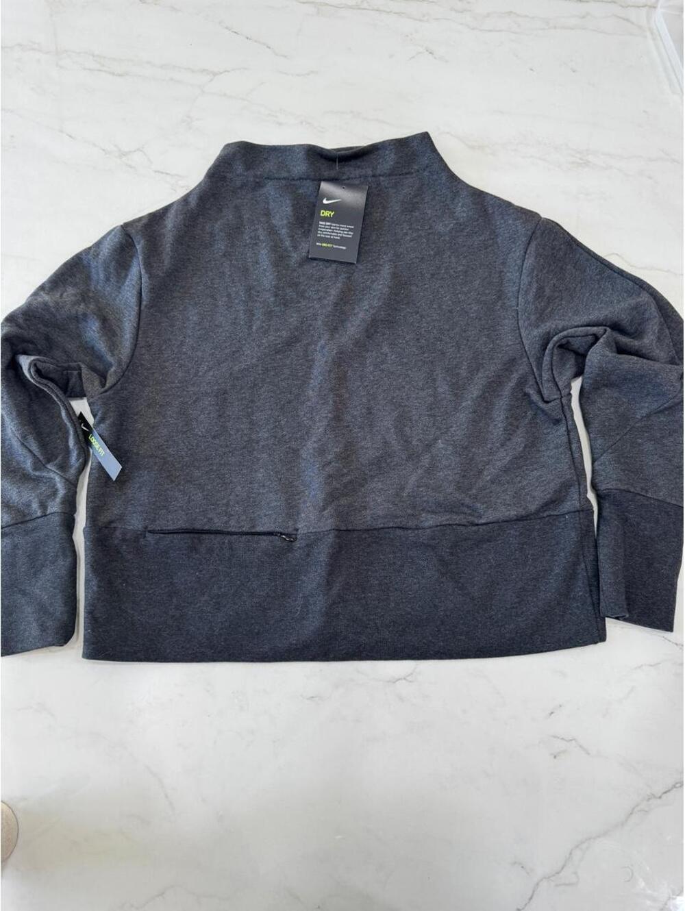 Nike Dri-Fit dark gray cropped long sleeve top Small
